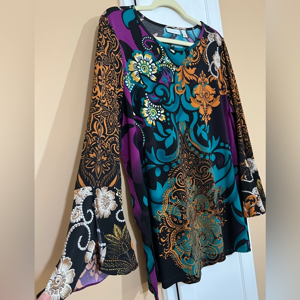 Susan Graver Liquid Knit Black and Teal Print Tunic